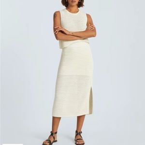 Everlane - crochet knit skirt - s